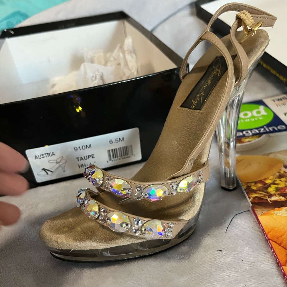 Women’s heels